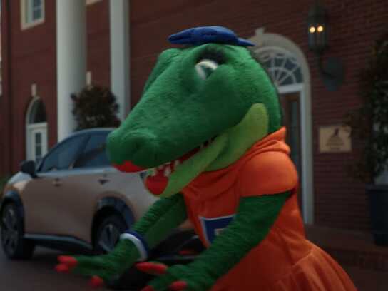 Florida Man | 2023 Nissan Heisman House