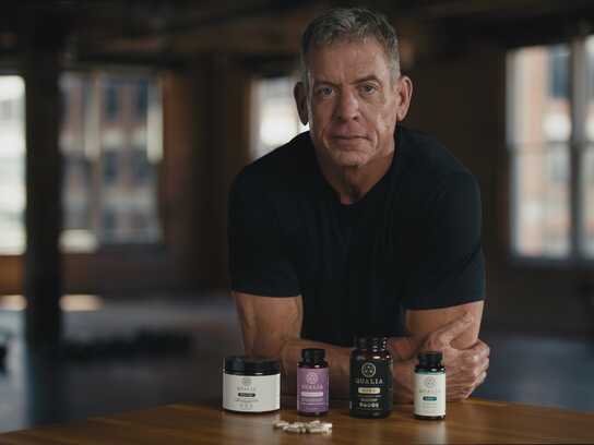Qualia Campaign Starring Troy Aikman