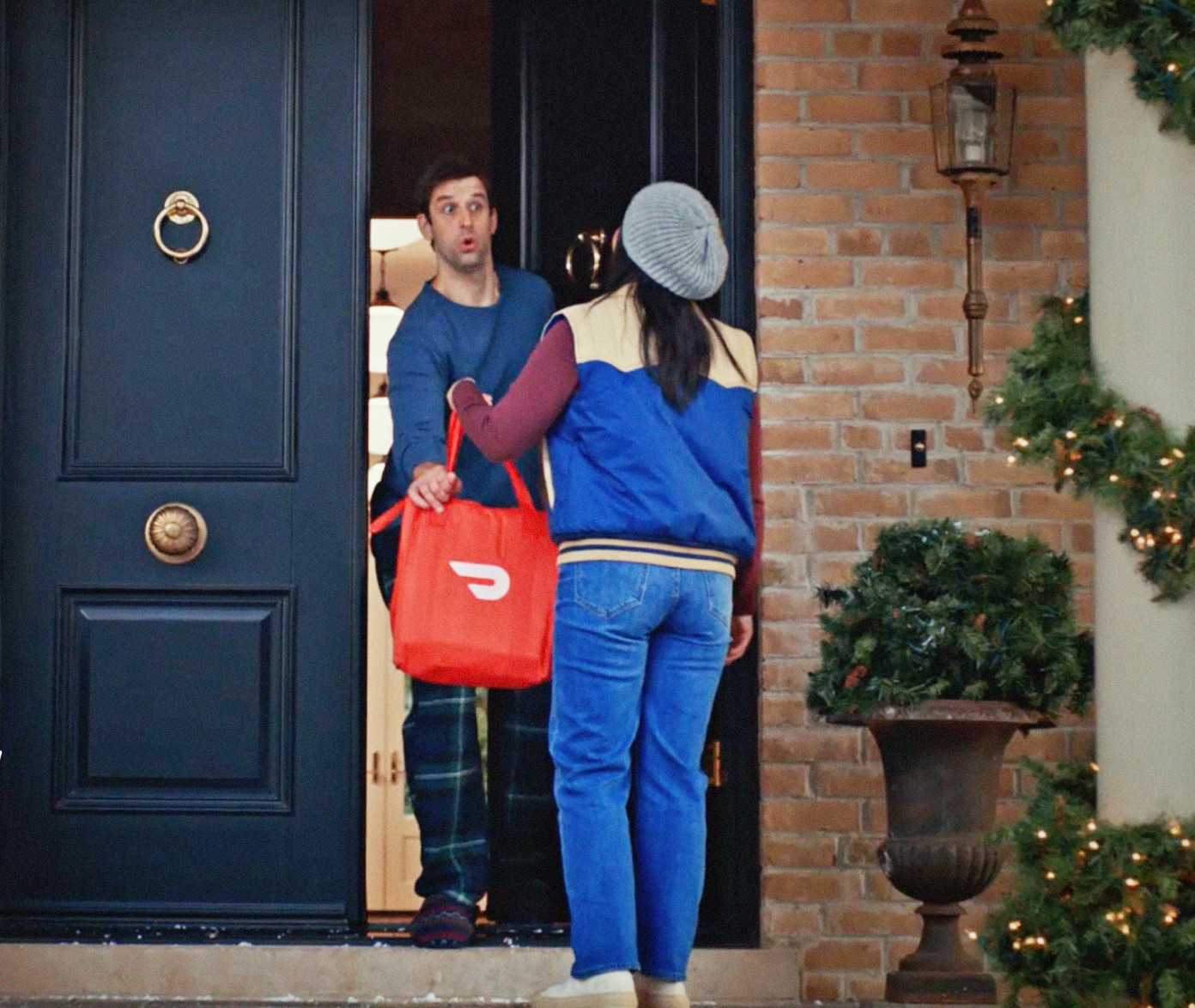 No One has to Know Image