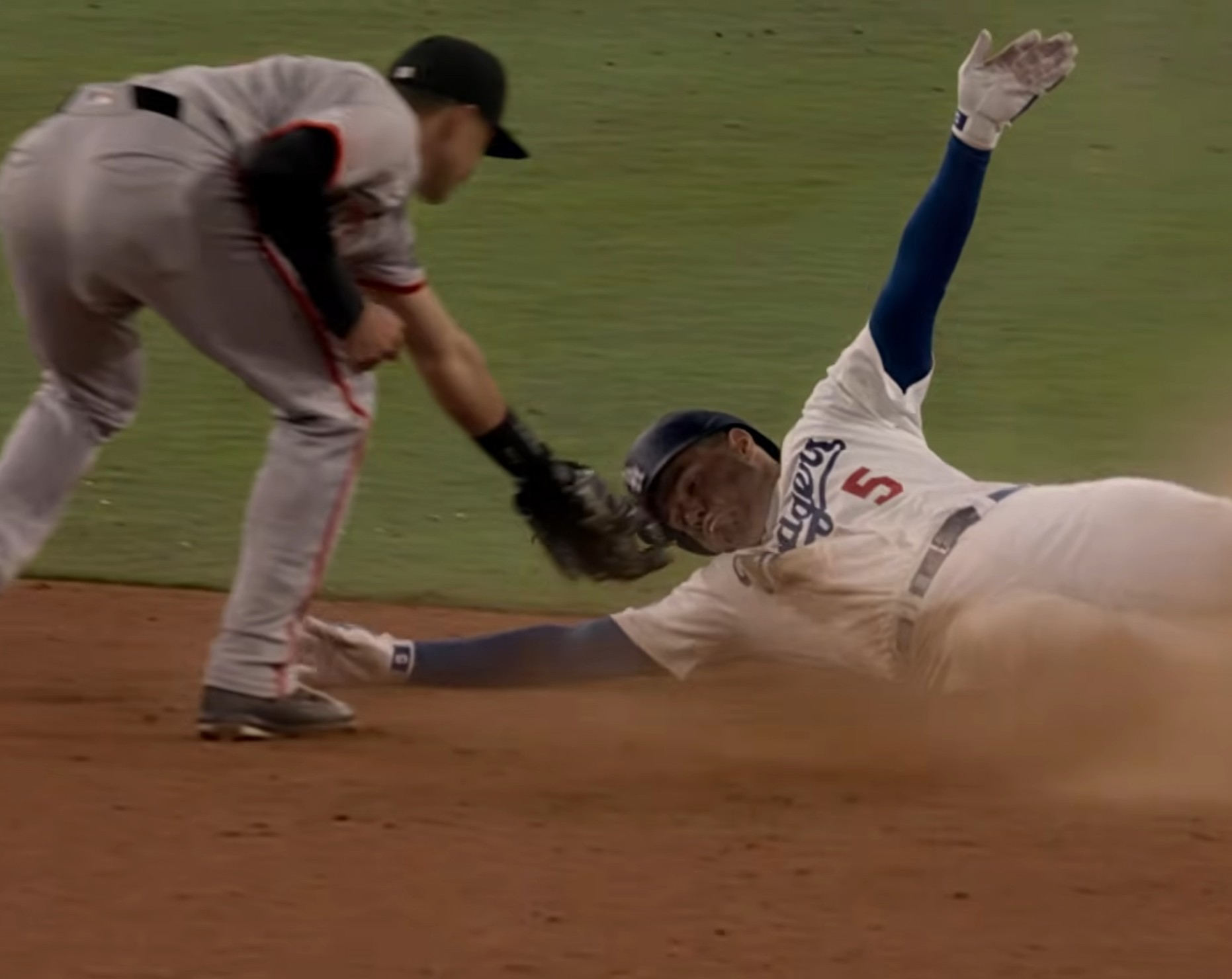 Rule the Dirt Image