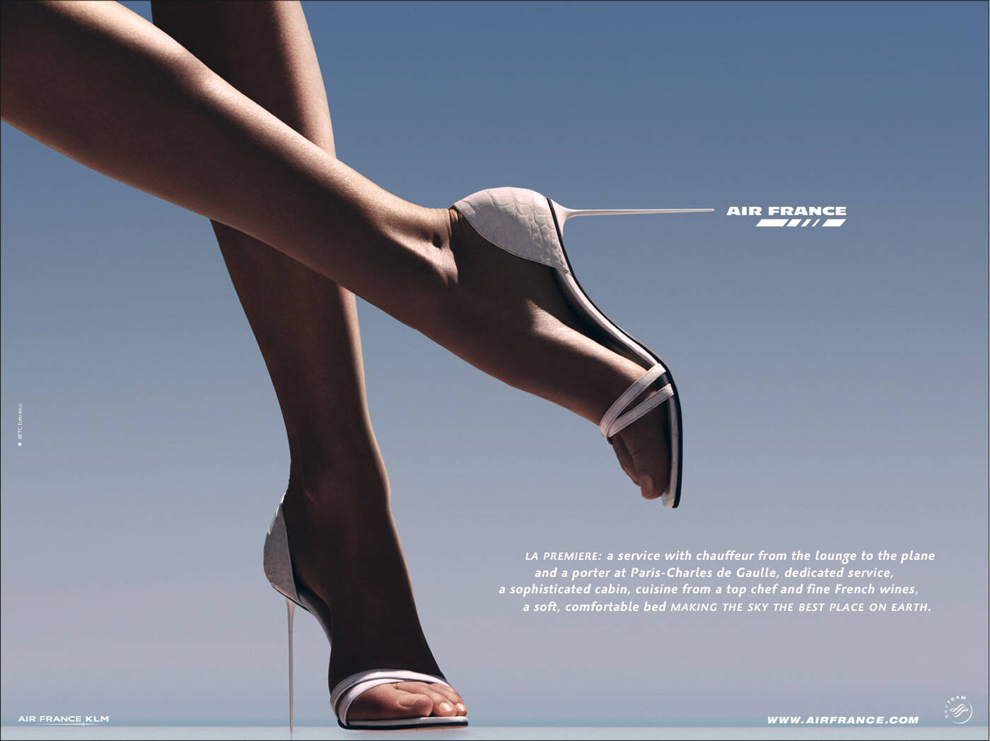 Air France: Parasol, High heels, Corset • Ads of the World™ | Part 