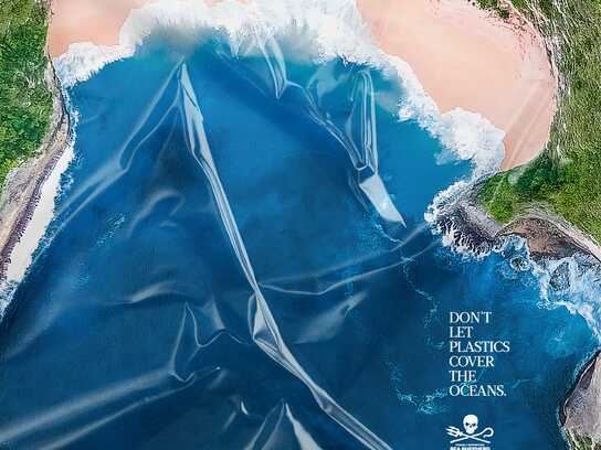 Don't let plastics cover the Oceans