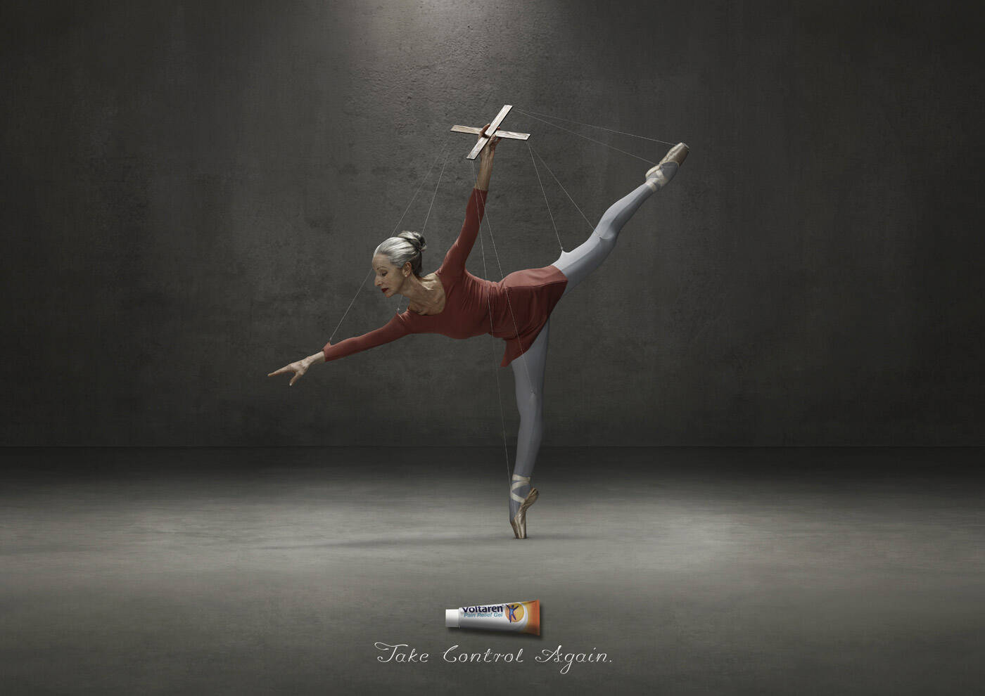 Voltaren: Capoeira, Ballet, Yoga • Ads of the World™