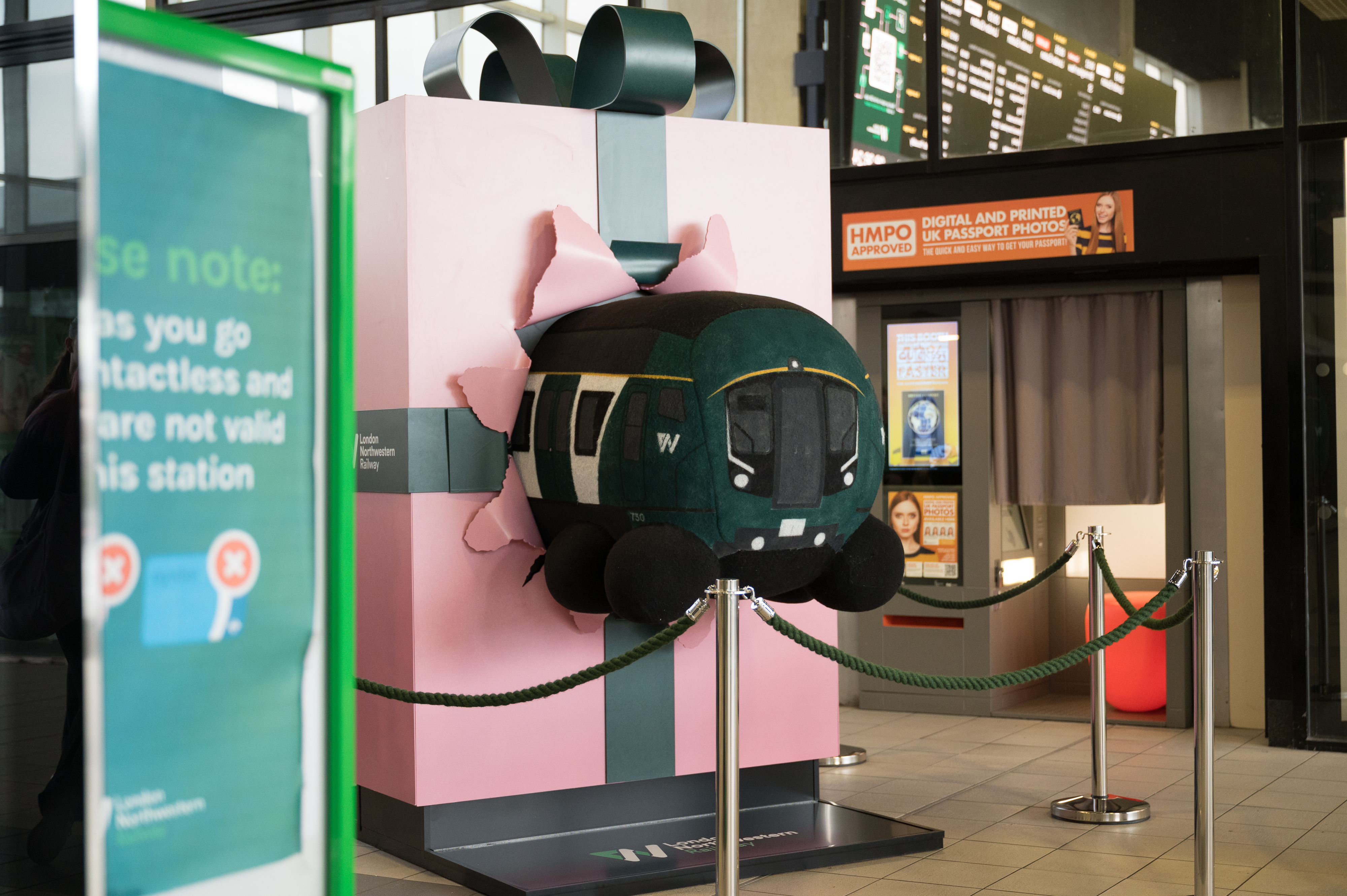 LNR Unwraps Its New Fleet with Festive Magic Image