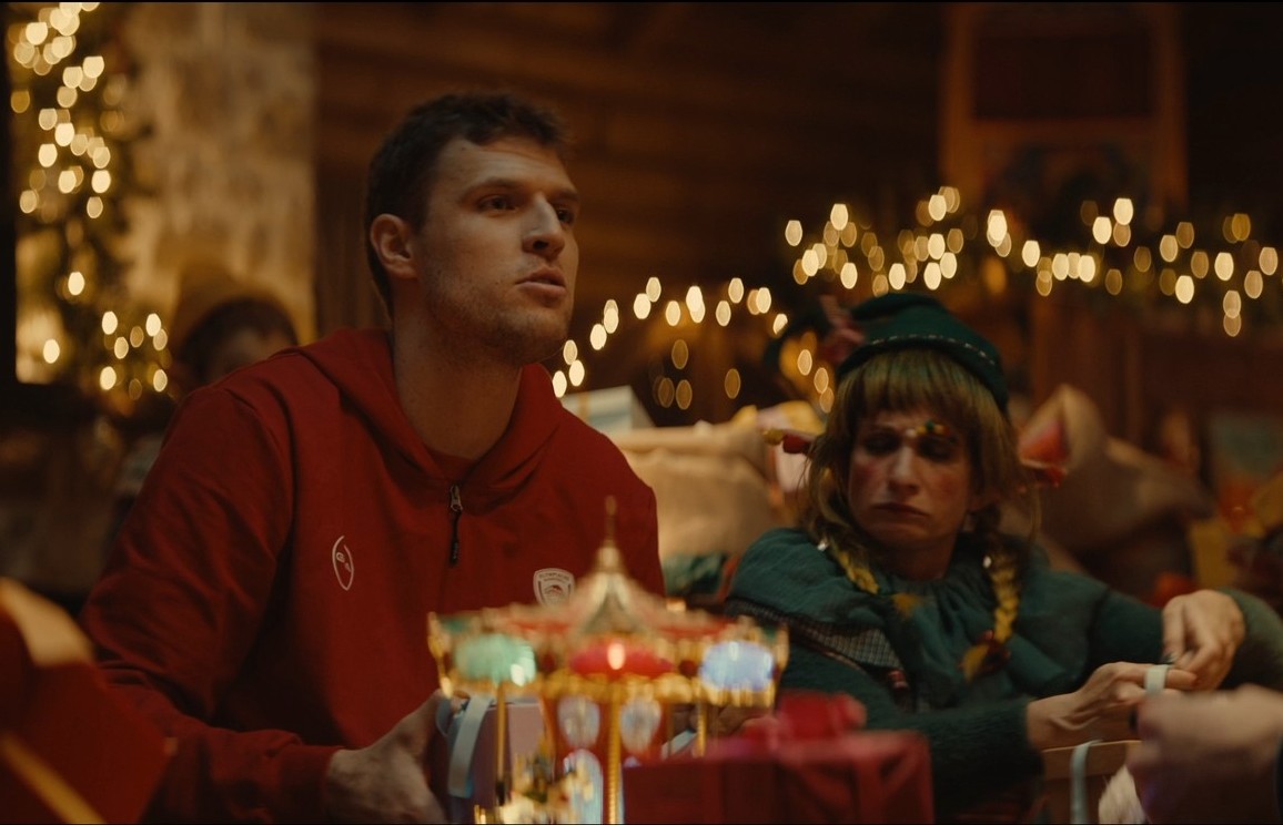 Christmas is on the line! Image