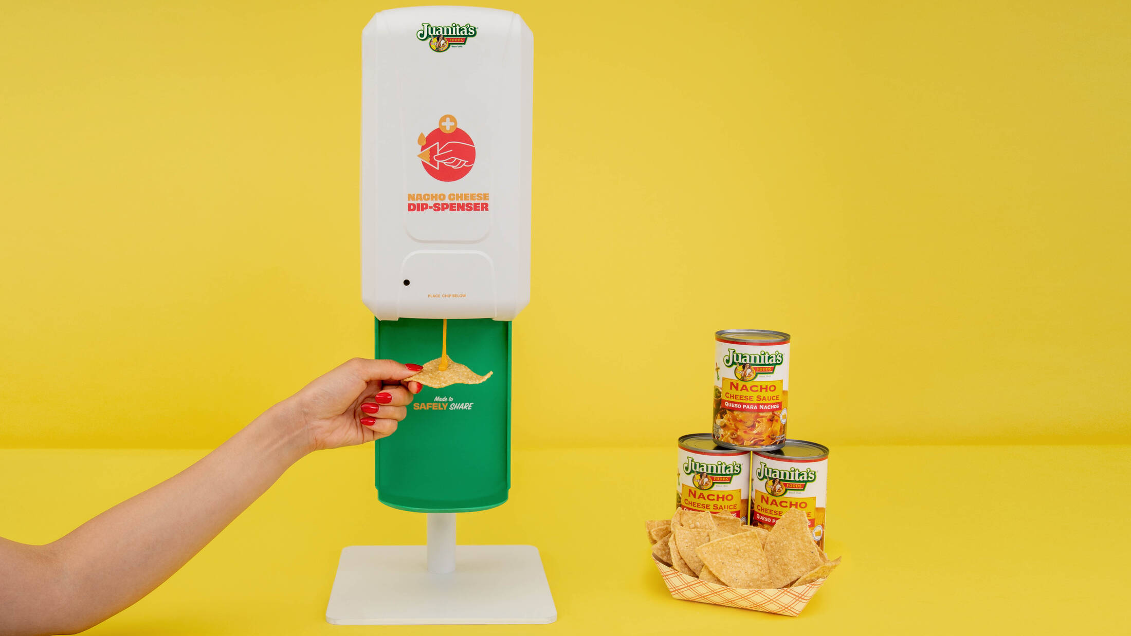 Nacho Cheese Topping Dispenser - Benchmark USA Inc - Manufacturers of  Innovative Food Equipment