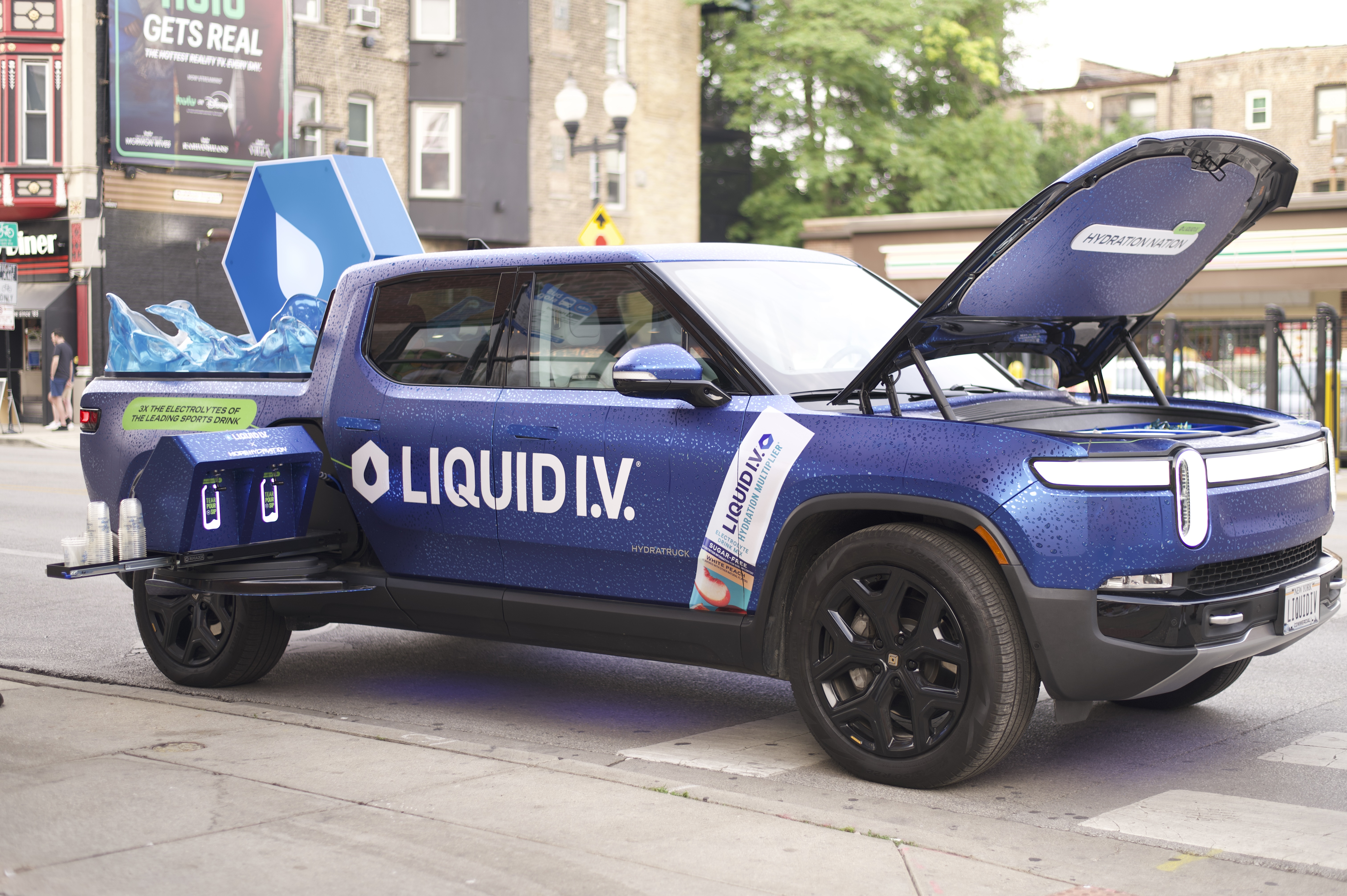 Kicks Off Official Partnership with LAFC Image