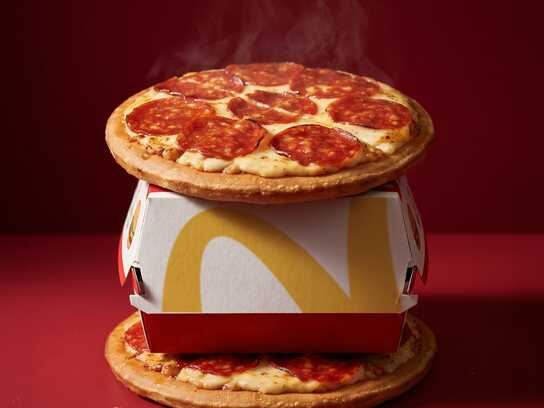 Pizza Burger Day