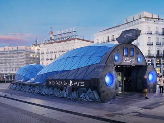 The spaceship that crashed in Puerta del Sol