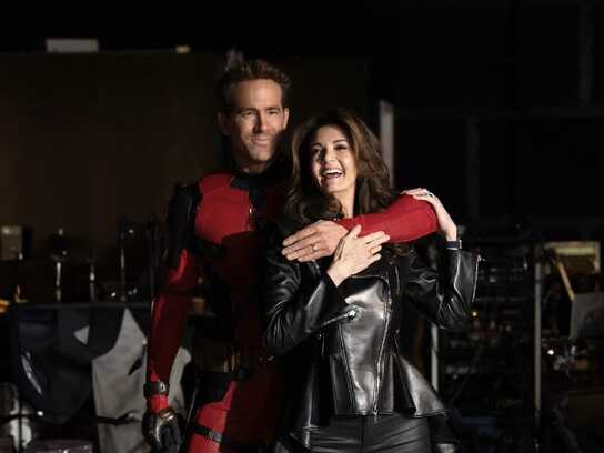 Deadpool and Kidpool Help SickKids