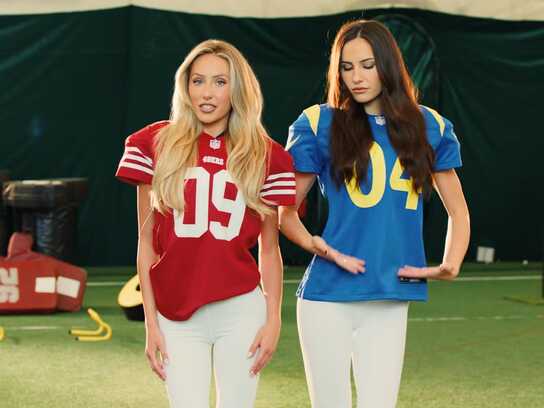 Earle Meets World x NFL Netflix Gameday