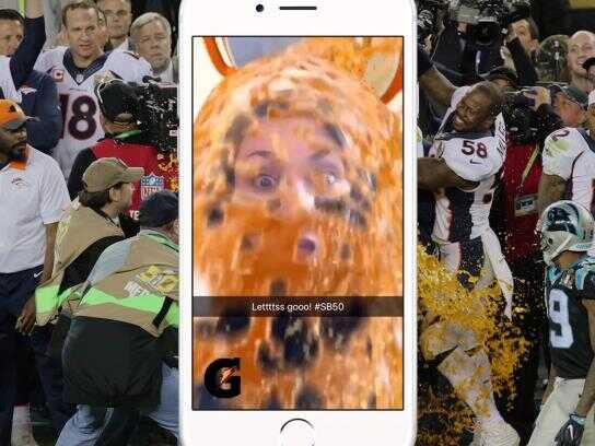 Super Bowl dunk lens