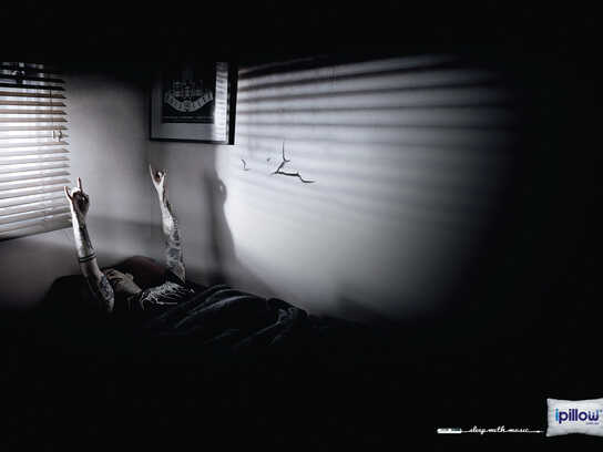 Rocker, Raver, Lighter