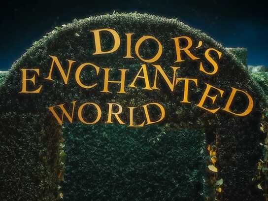Holidays 2025: Enchanted World