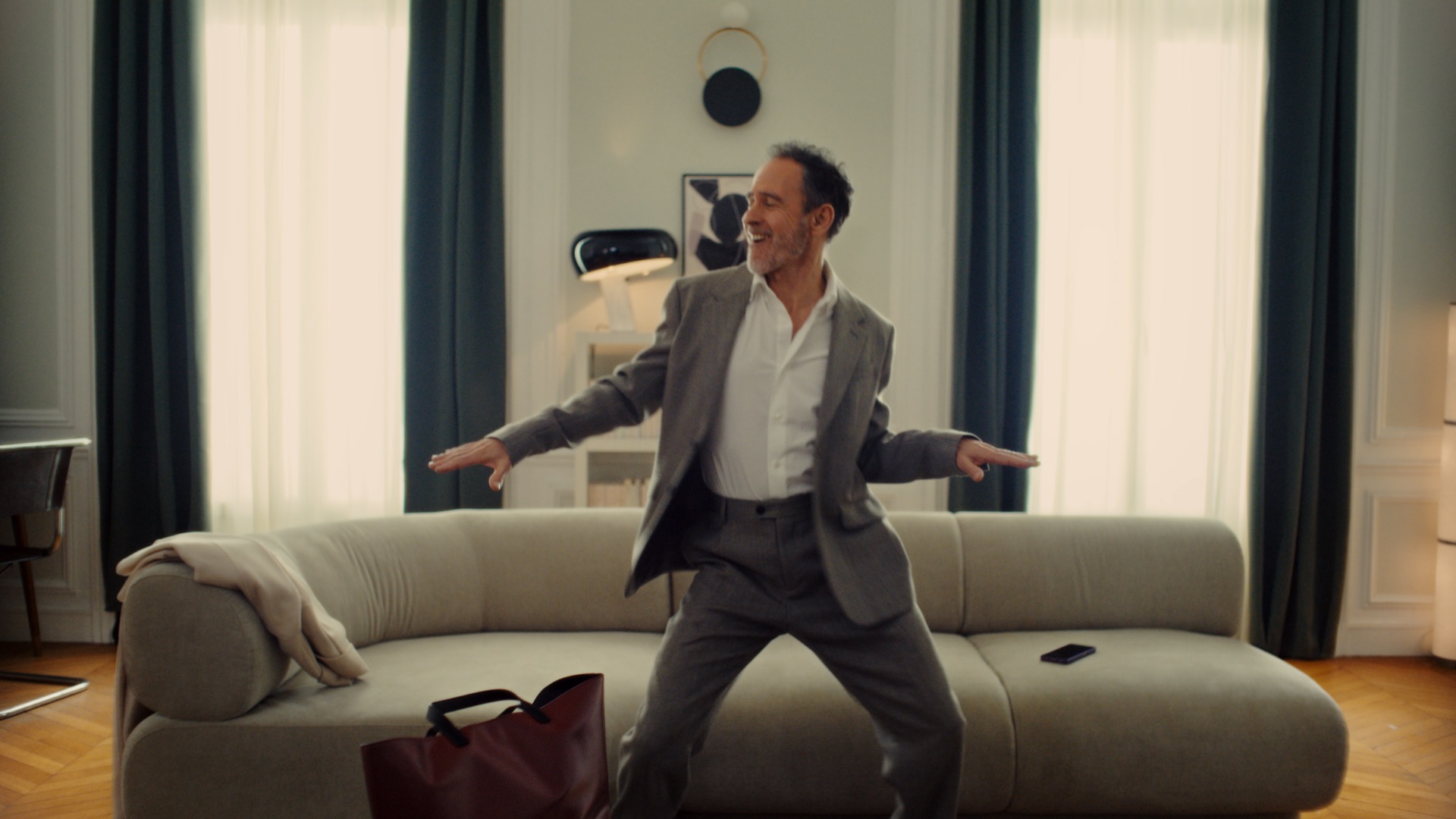 New French TV spot will get you dancing Image