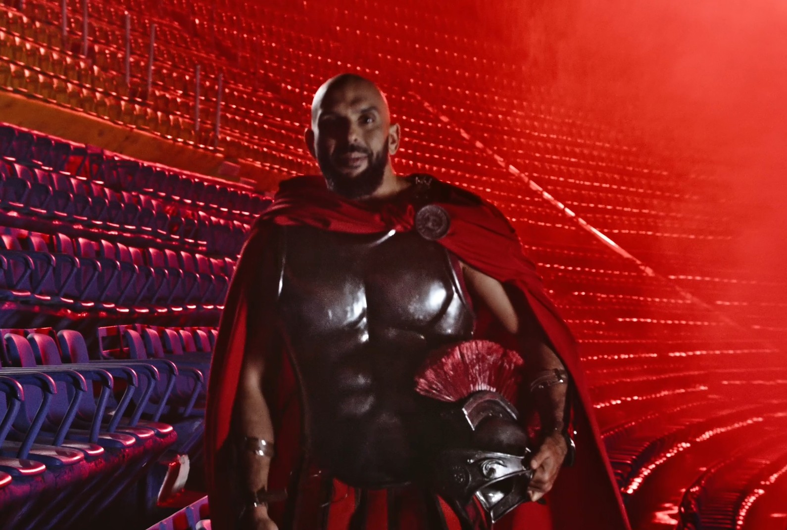 The world’s best player’s bodyguard now protects Mexican passion. Image