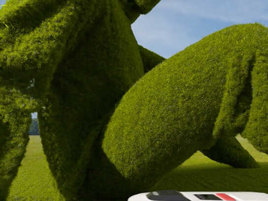 Precision cutting and fast, even lawn trimming powered by advanced GOAT technology