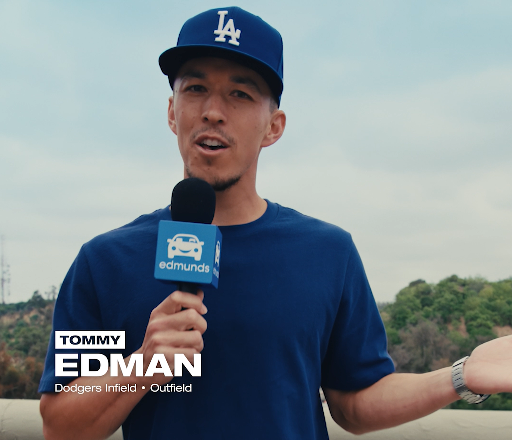 Car Shoppers Make the Right Call in New Ad Starring Dodgers’ Tommy Edman Image