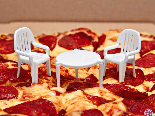 The Pizza Patio Set