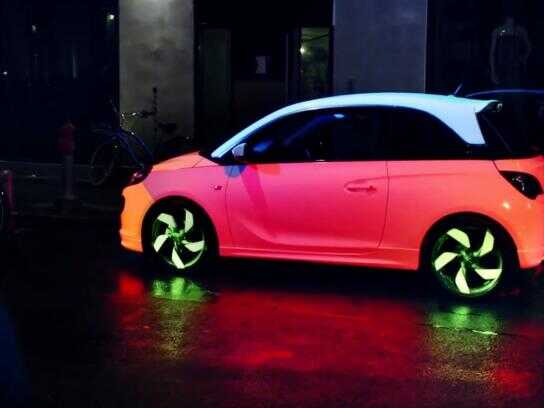 Opel Adam – The Color Changing Car