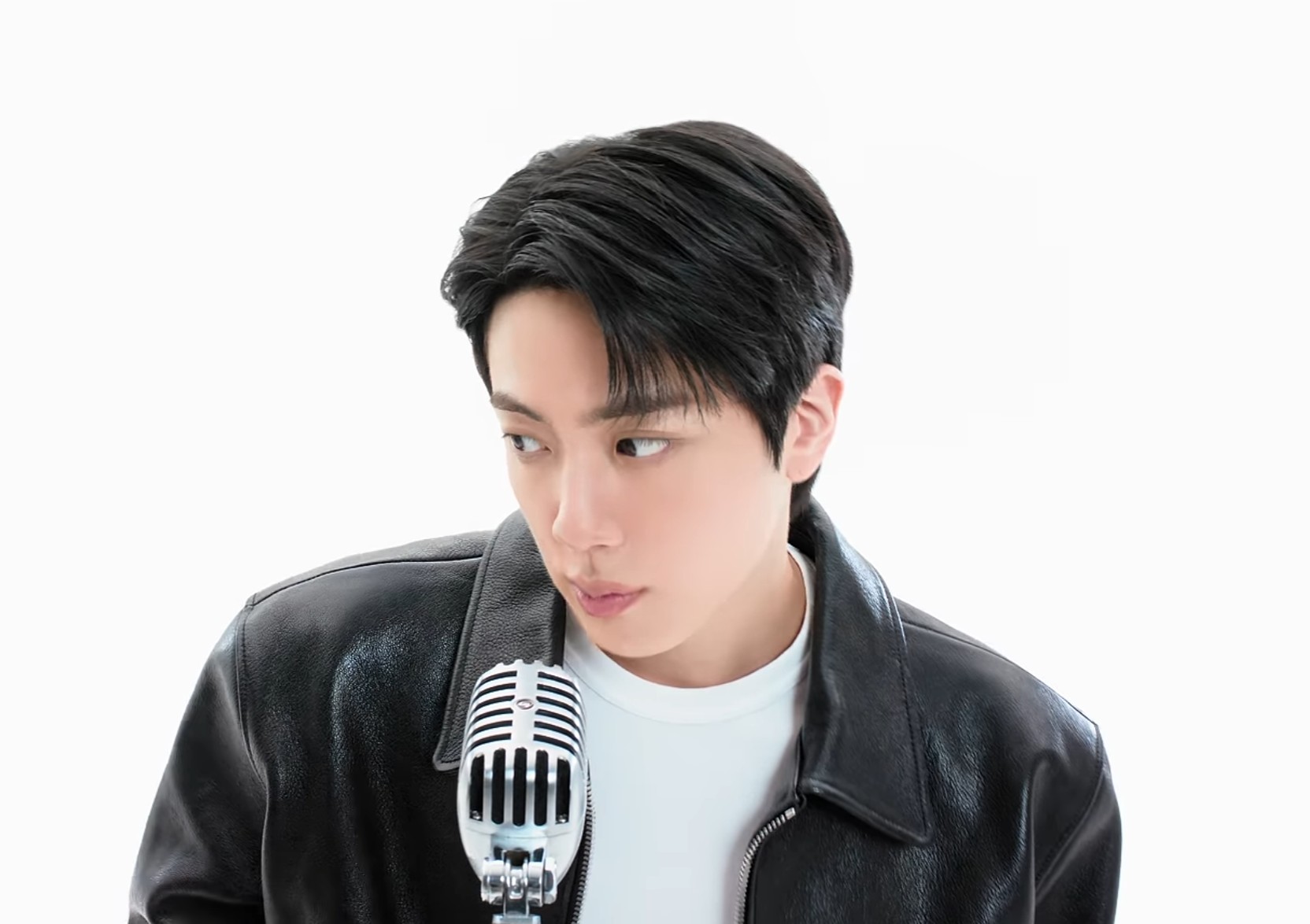 Even Newer, NEO CUSHION with JIN Image