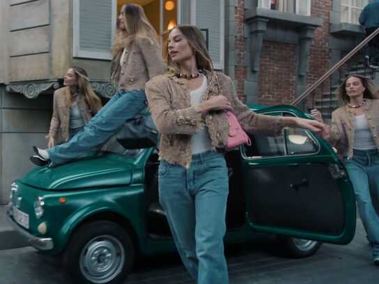  The CHANEL 25 Handbag 