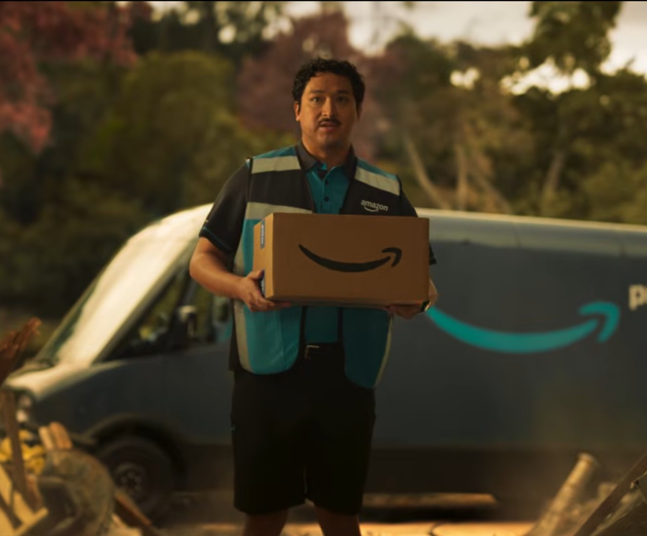 Entertainment meets fast delivery. It's on Prime. Image