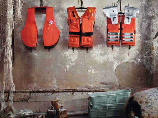 Life vests, The End, Pelican