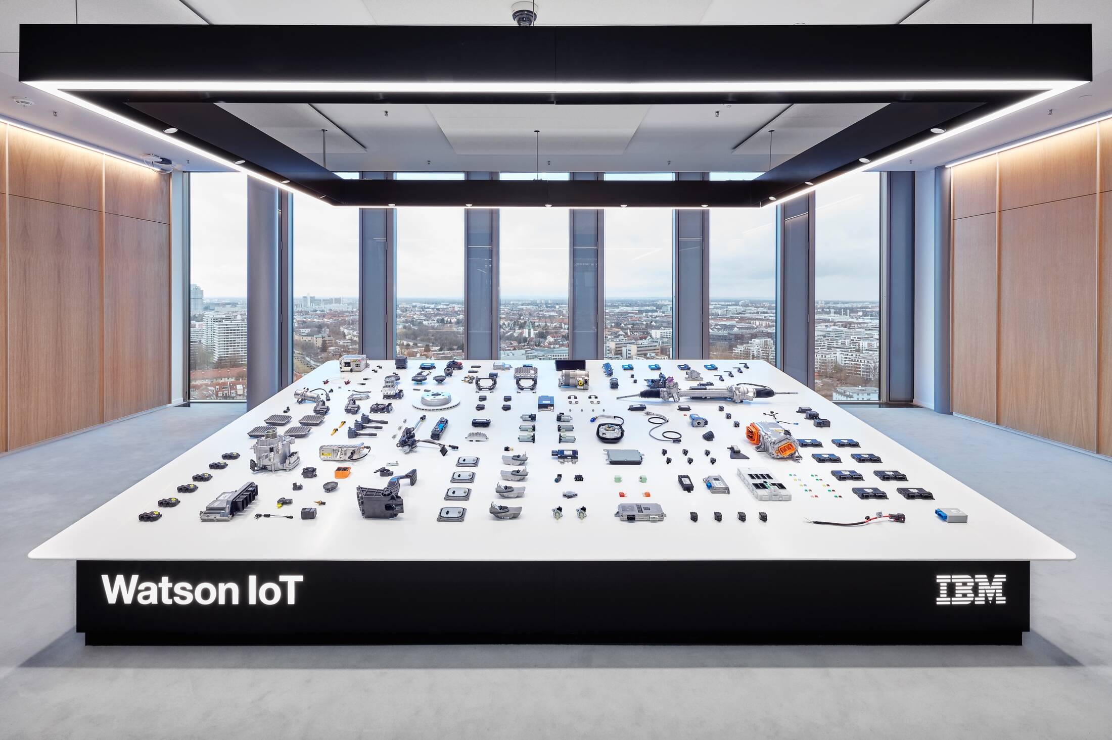 IBM: IBM Watson IoT Centre, Munich • Ads of the World™ | Part of The Clio  Network