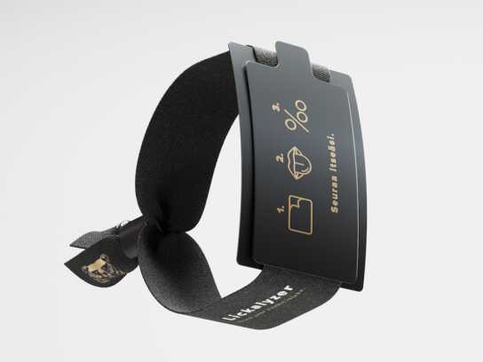 The festival wristband that monitors your drinking