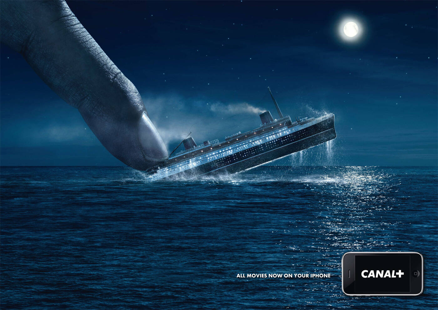 Canal+: iPhone, Titanic, iPhone, Football • Ads of the World™ | Part of The  Clio Network