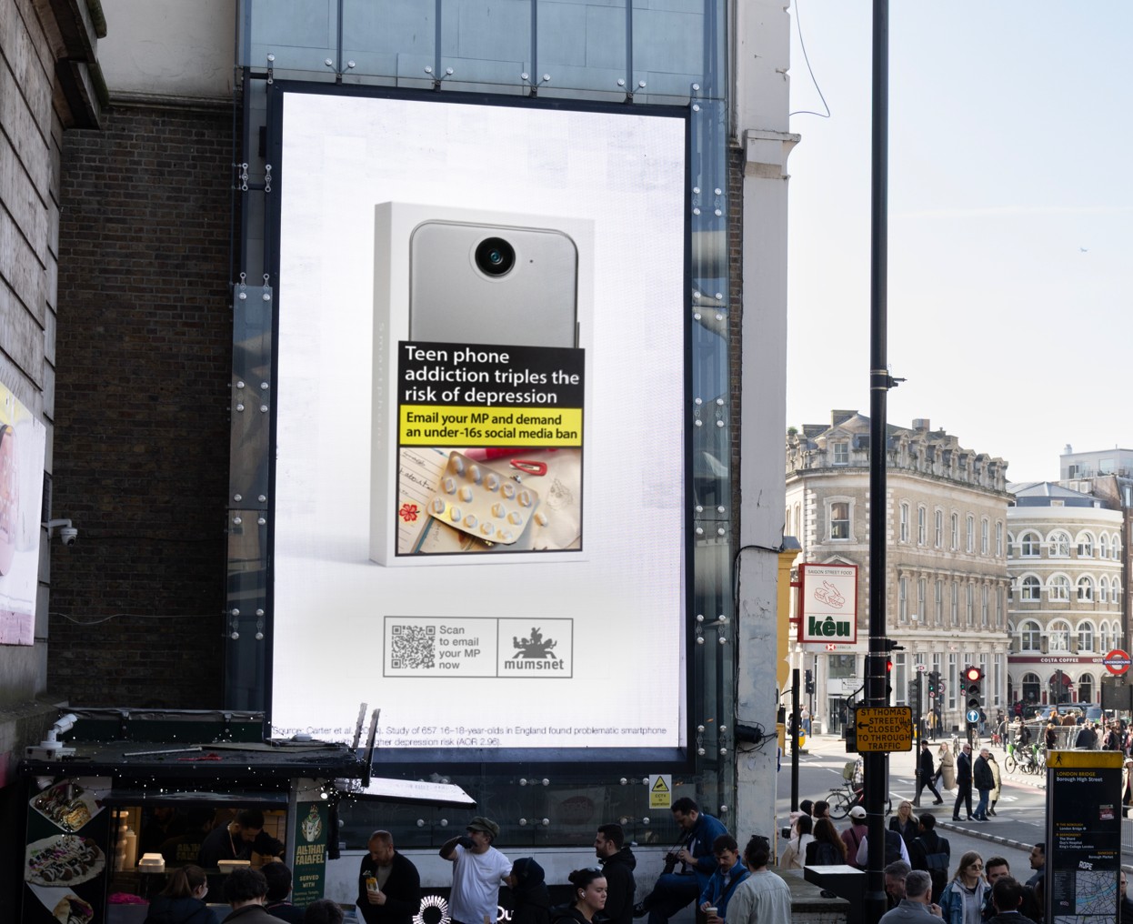 Phone Addiction Kills Image